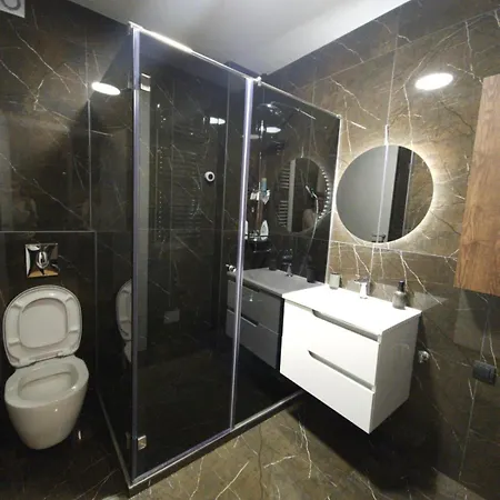 Apartament Majski Bor