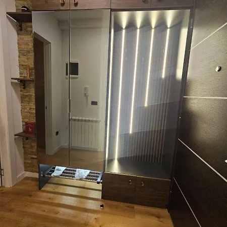 アパート Majski Bor ズラティボール